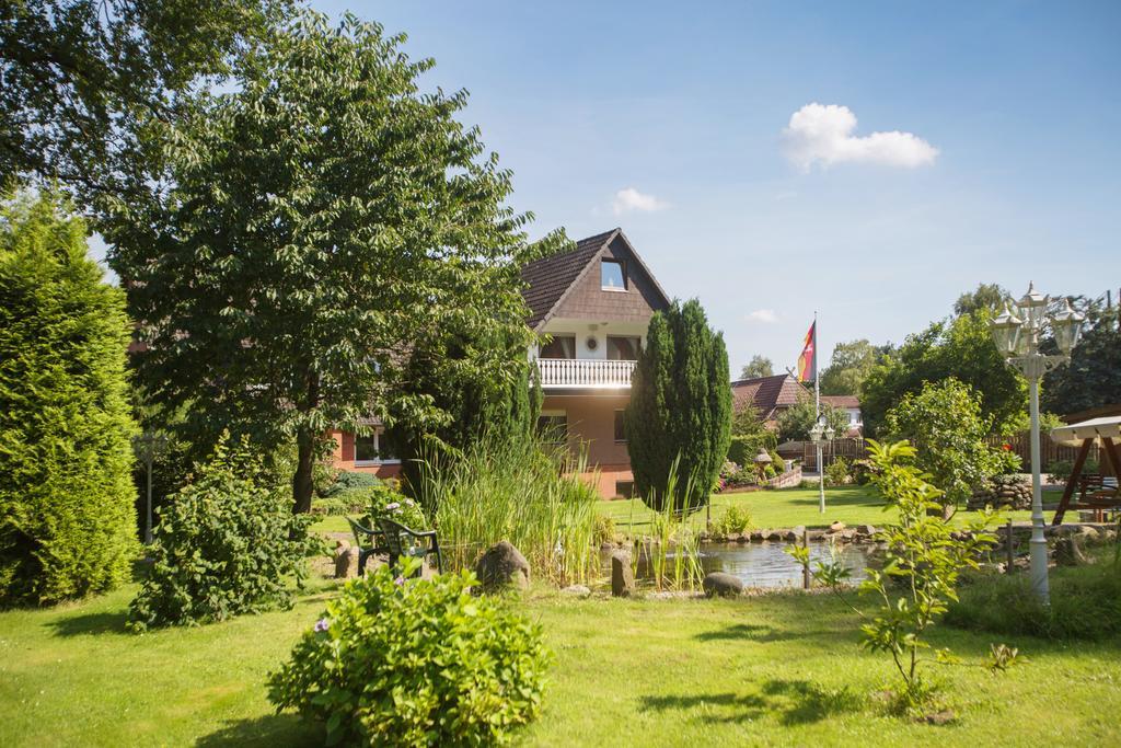 Pension Schmidt Розенгартен Экстерьер фото